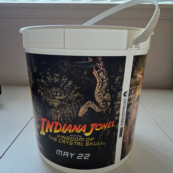Vintage Indiana Jones and the Kingdom of the Crystal Skull Movie Bucket - Picture 2 of 6